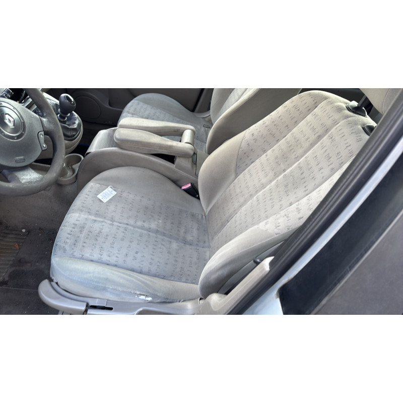 Malle/Hayon arriere RENAULT SCENIC 2 Photo n°16
