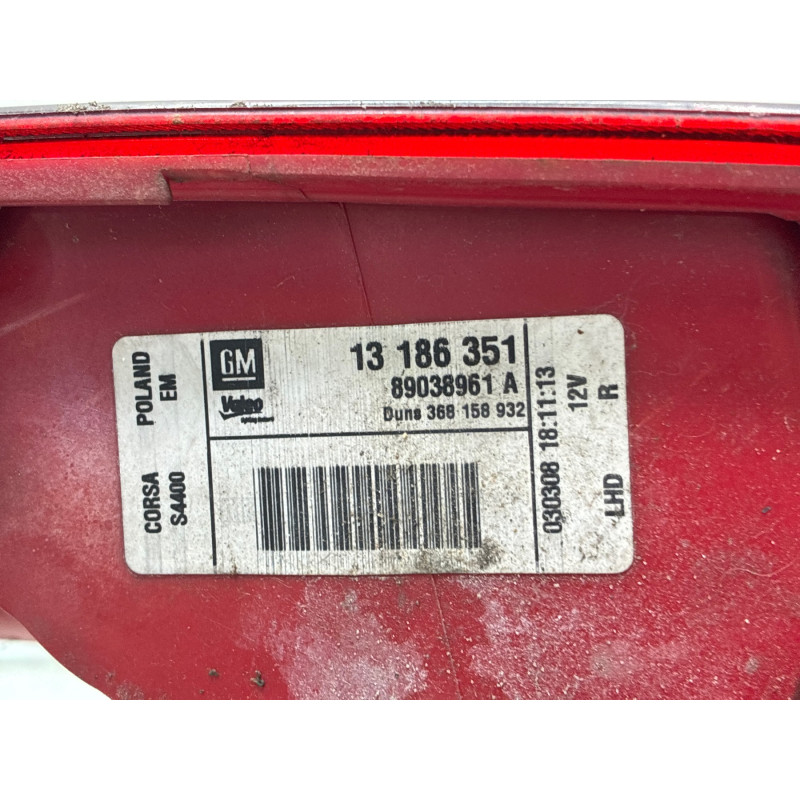 Feu arriere principal droit (feux) OPEL CORSA D Photo n°4