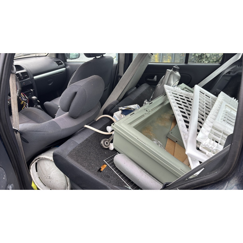 Capot RENAULT CLIO 2 Photo n°18