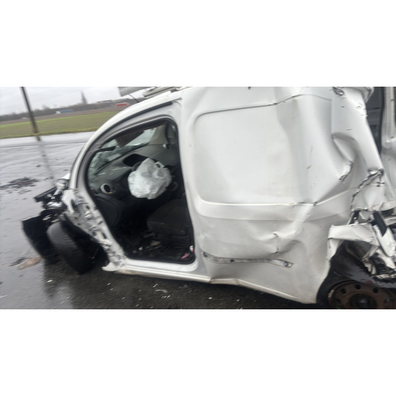 Porte avant droit RENAULT KANGOO 2 Photo n°12