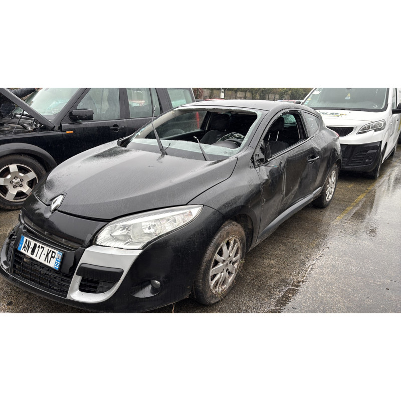 Feu arriere stop central RENAULT MEGANE 3 Photo n°7