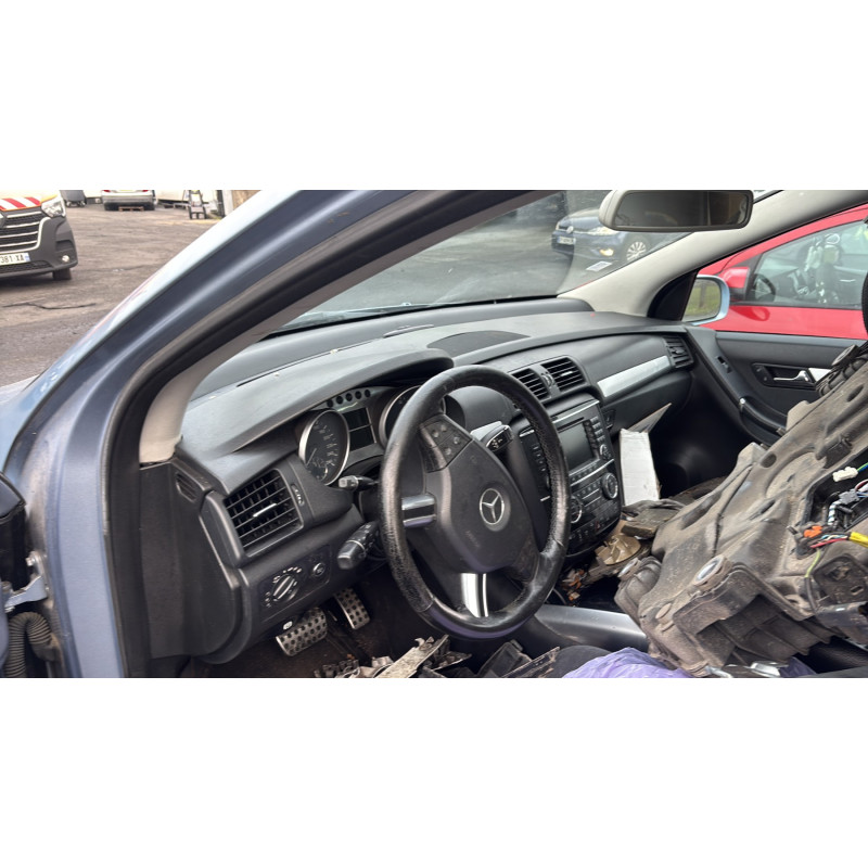Cremaillere assistee MERCEDES CLASSE R 251 Photo n°16