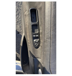 Malle/Hayon arriere PEUGEOT 207