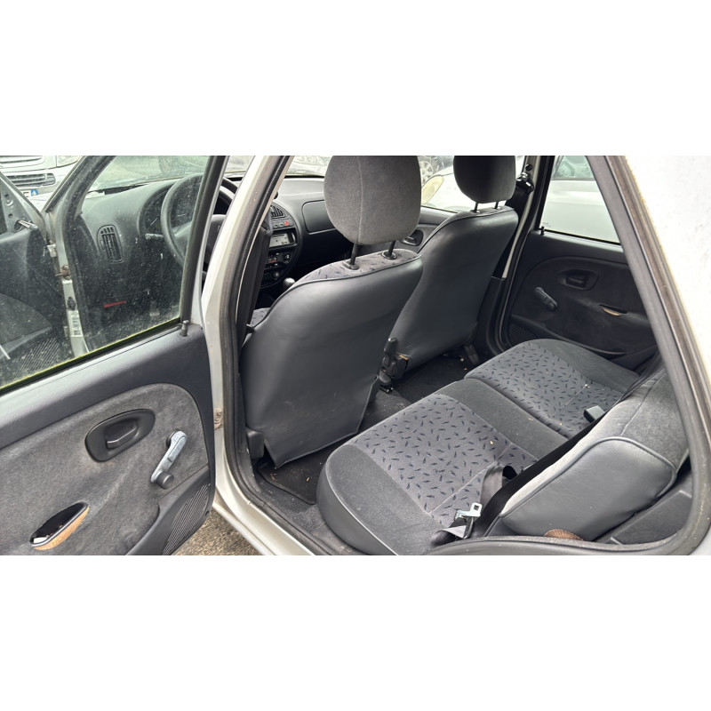 Boite de vitesses CITROEN SAXO Photo n°9