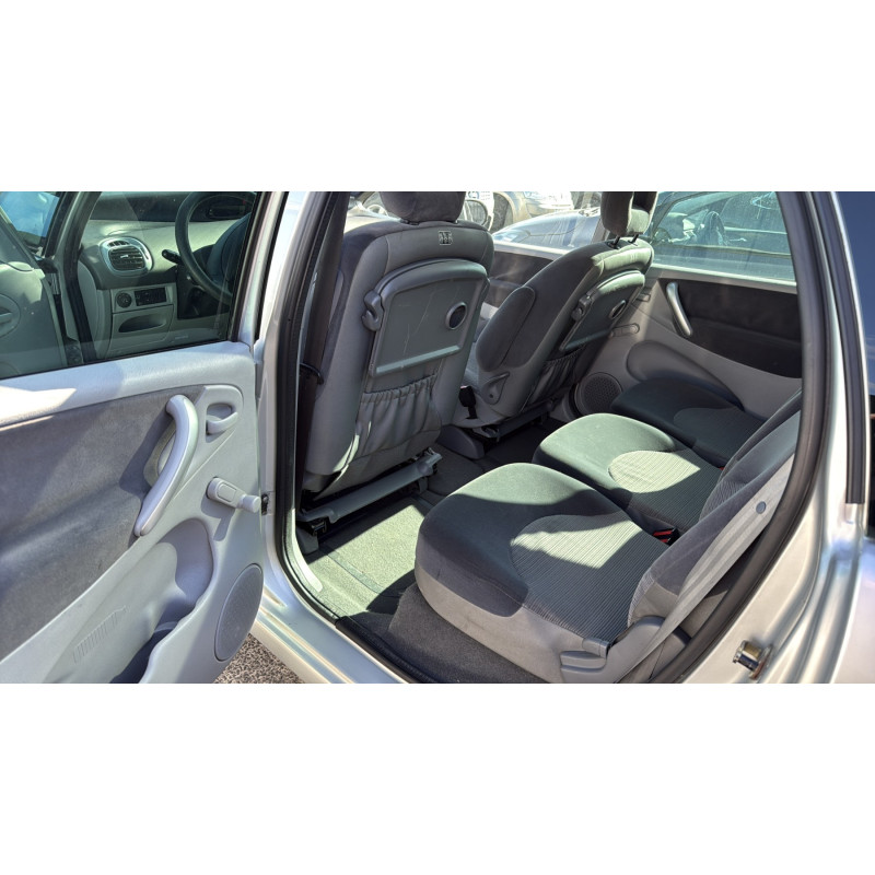 Malle/Hayon arriere CITROEN XSARA PICASSO Photo n°13
