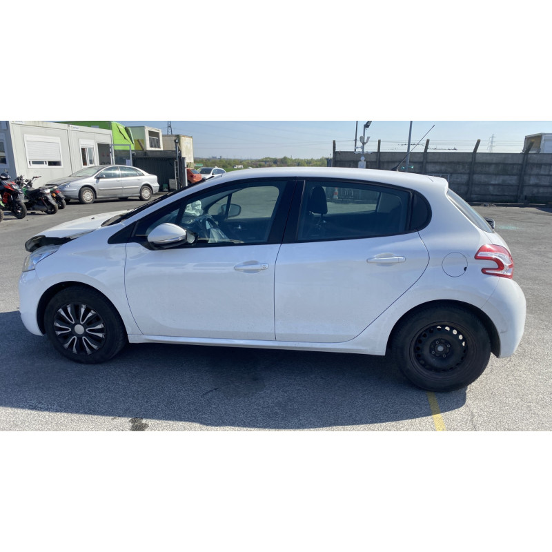 Moteur PEUGEOT 208 1 Photo n°10