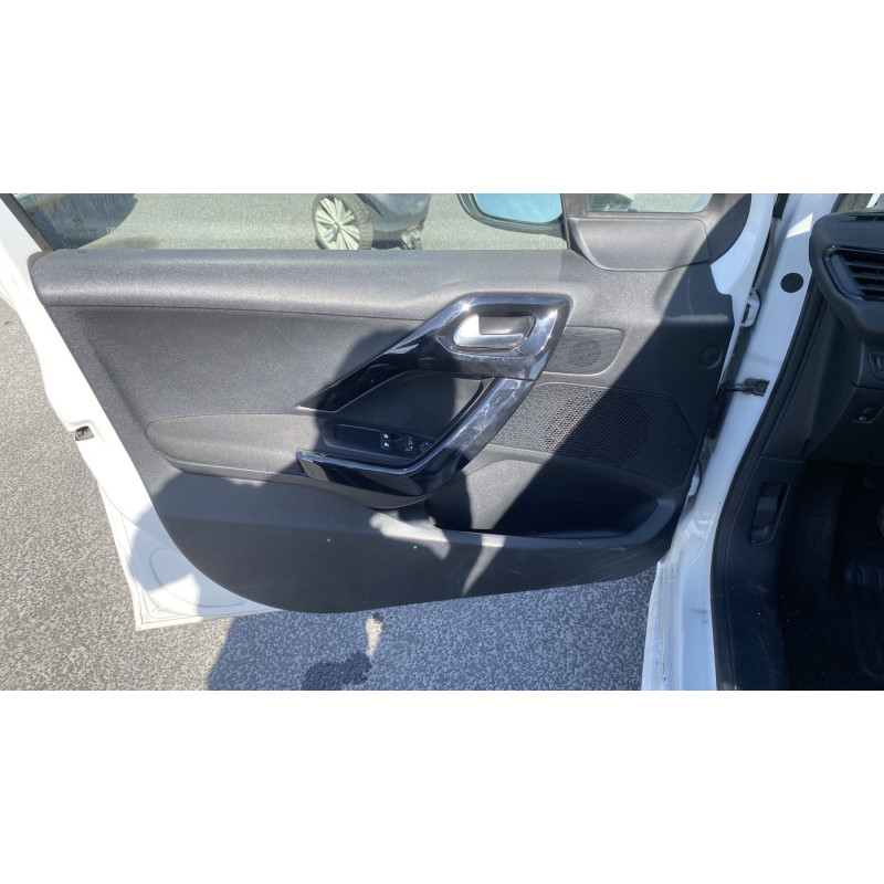Moteur PEUGEOT 208 1 Photo n°13