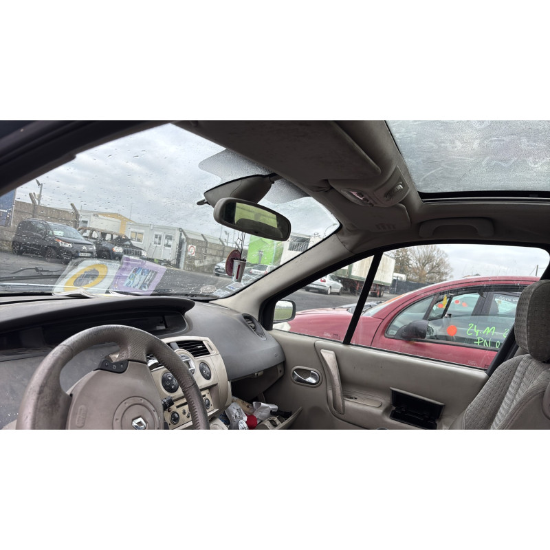 Malle/Hayon arriere RENAULT GRAND SCENIC 2 Photo n°20