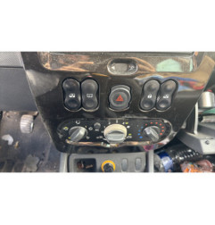 Malle/Hayon arriere DACIA DUSTER 1