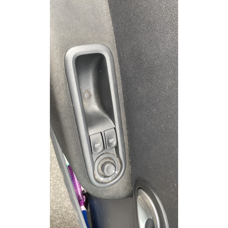 Porte avant droit RENAULT CLIO 3 Photo n°14
