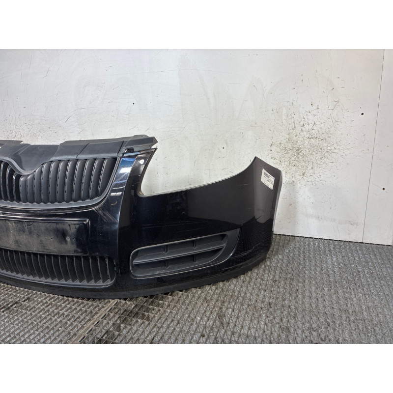 Pare choc avant SKODA FABIA 2 Photo n°3