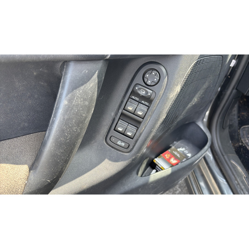 Feu diurne avant droit CITROEN C3 2 Photo n°15