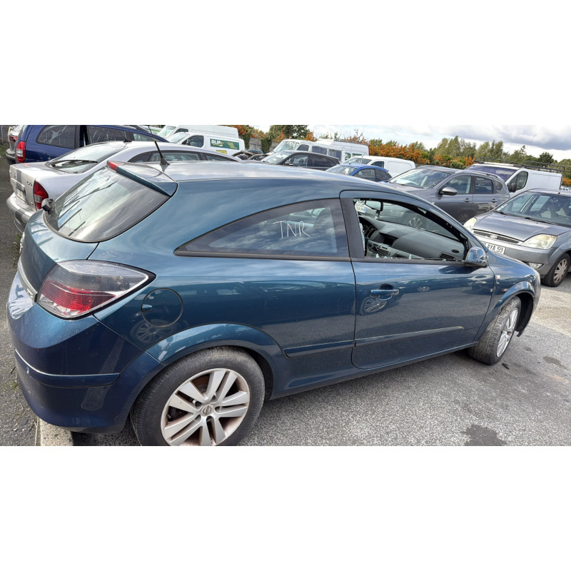 Cremaillere assistee OPEL ASTRA H Photo n°14