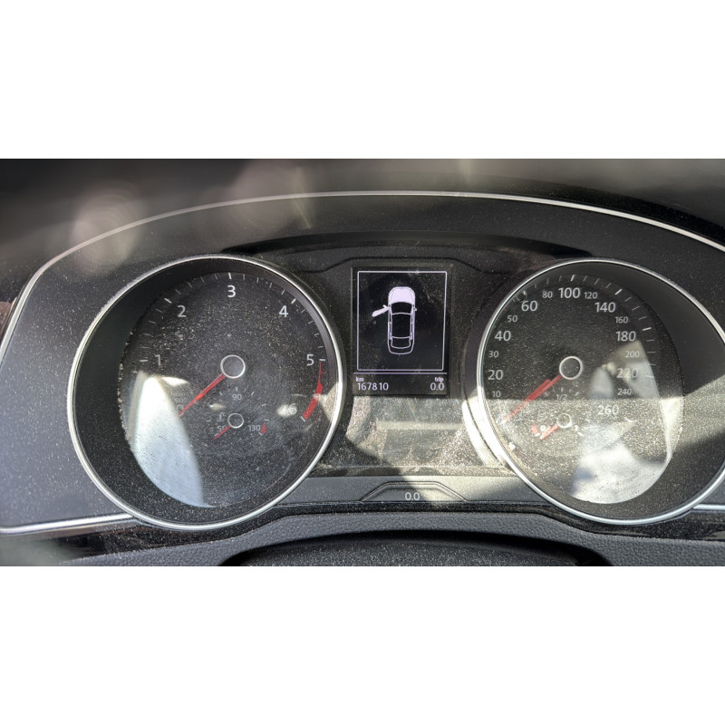 Feu arriere secondaire droit (feux) VOLKSWAGEN PASSAT 7 Photo n°4