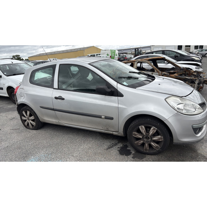 Boite de vitesses RENAULT CLIO 3 Photo n°7