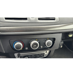Poignee porte arriere gauche RENAULT MEGANE 3