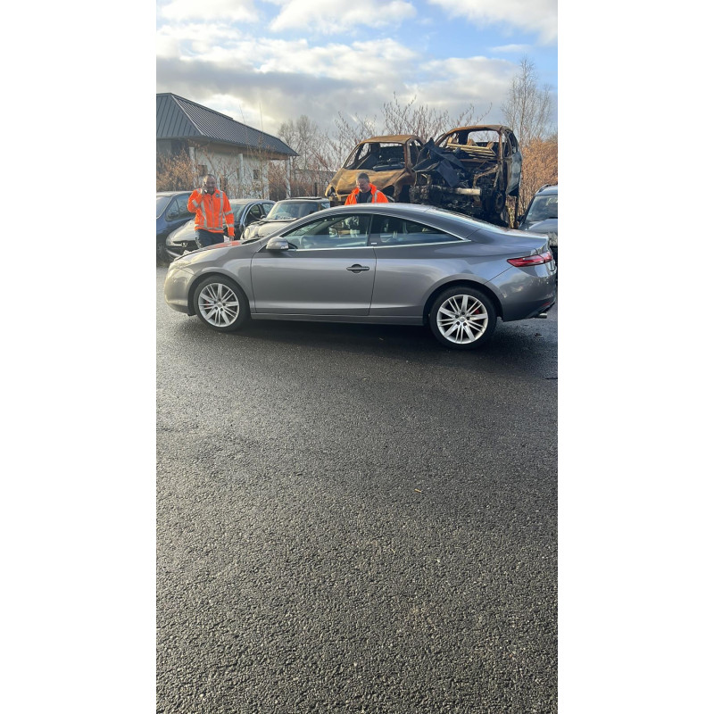 Serrure avant droit RENAULT LAGUNA 3 Photo n°18