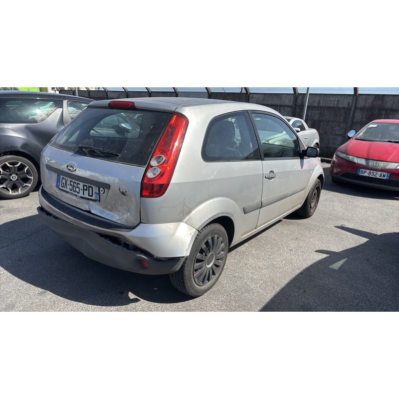 Boite de vitesses FORD FIESTA 5 Photo n°3