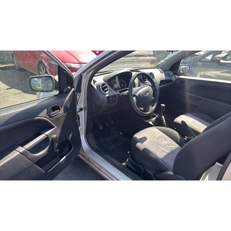 Boite de vitesses FORD FIESTA 5 Photo n°9