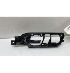 Poignee interieur avant droit VOLKSWAGEN POLO 4