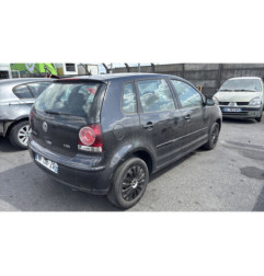 Poignee interieur avant droit VOLKSWAGEN POLO 4