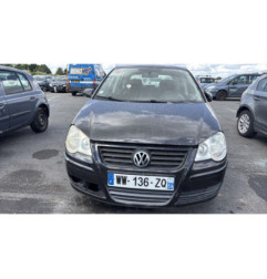Poignee interieur avant droit VOLKSWAGEN POLO 4