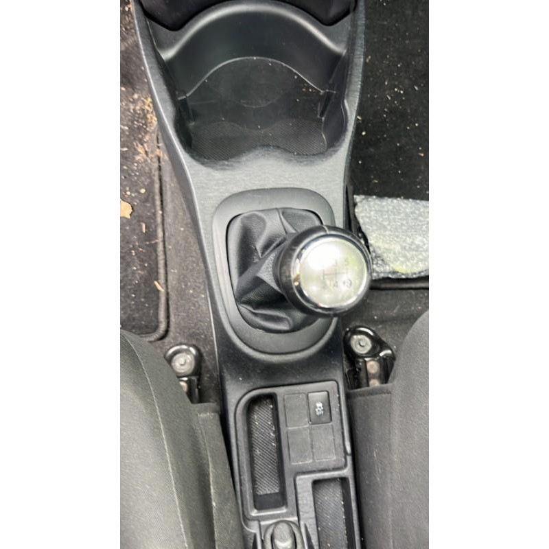 Calculateur moteur TOYOTA YARIS 3 Photo n°8