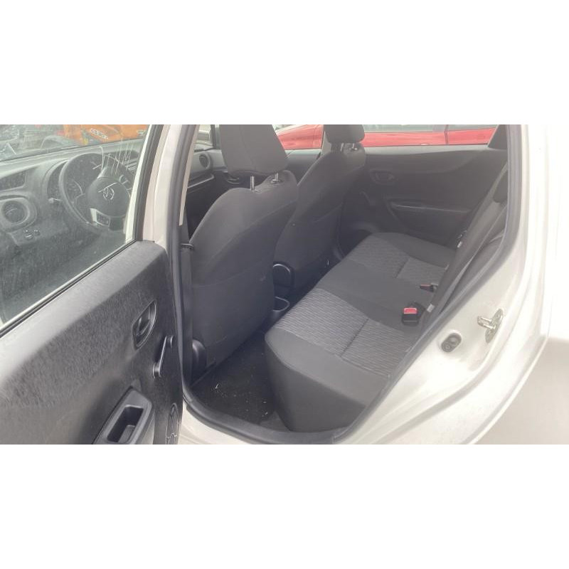 Calculateur moteur TOYOTA YARIS 3 Photo n°16