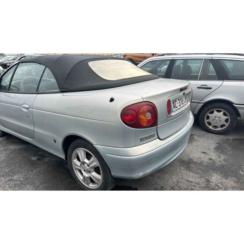 Boite de vitesses RENAULT MEGANE 1 Photo n°4