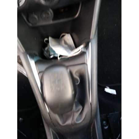 Boite de vitesses PEUGEOT 208 1 Photo n°1