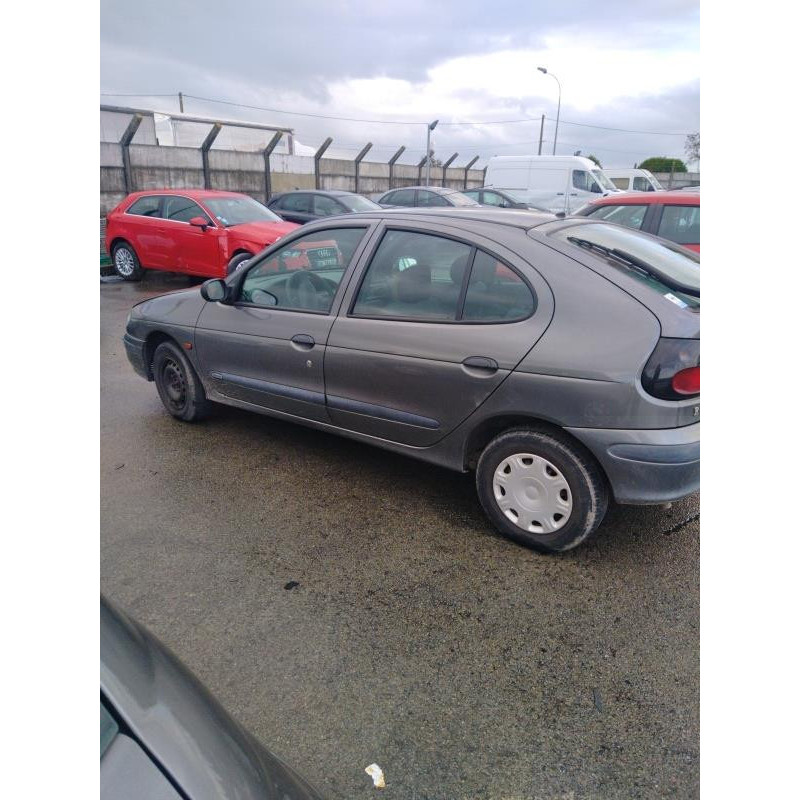 Boite de vitesses RENAULT MEGANE 1 Photo n°3