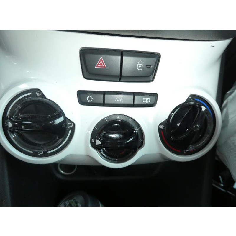 Boite de vitesses PEUGEOT 208 1 Photo n°5