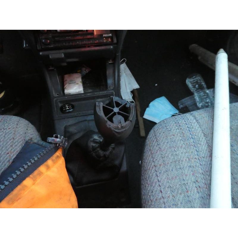 Boite de vitesses PEUGEOT 205 Photo n°11