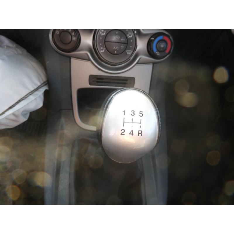 Boite de vitesses FORD FIESTA 6 Photo n°11
