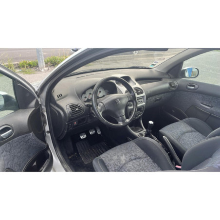 Boite de vitesses PEUGEOT 206 Photo n°1