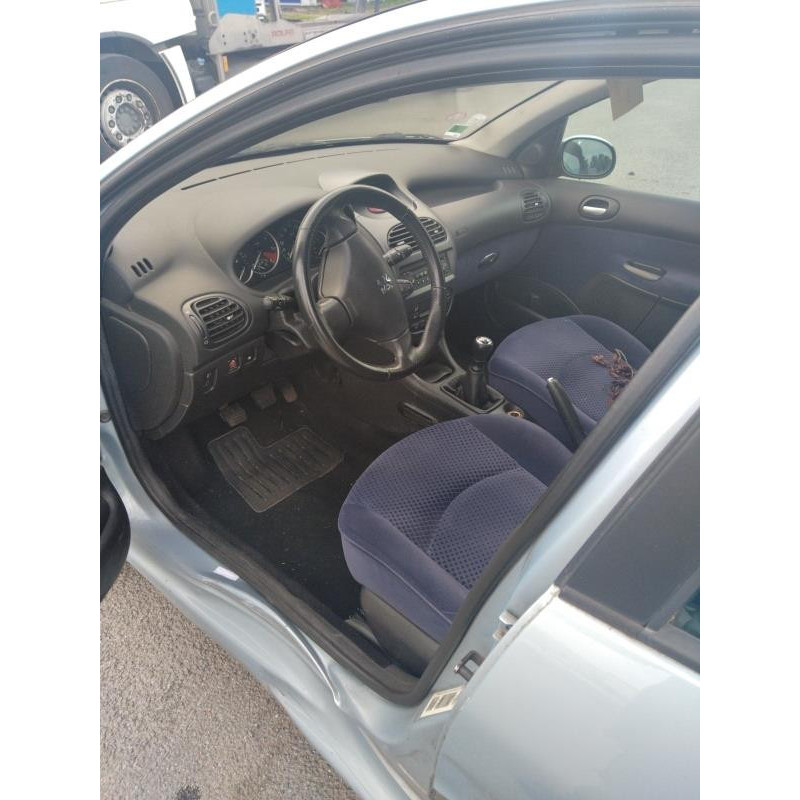 Boite de vitesses PEUGEOT 206 Photo n°1