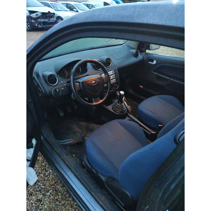 Boite de vitesses FORD FIESTA 5 Photo n°3