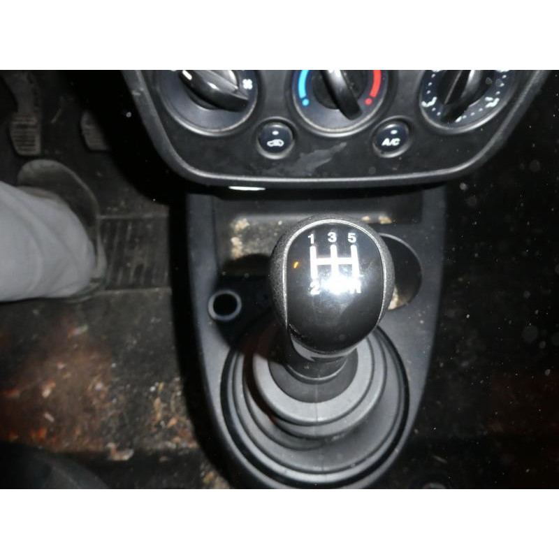 Boite de vitesses FORD FIESTA 5 Photo n°4
