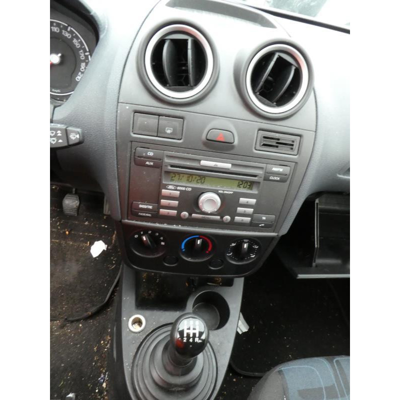 Boite de vitesses FORD FIESTA 5 Photo n°7