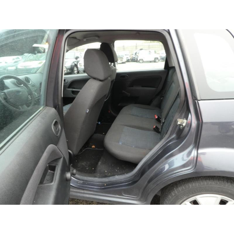 Boite de vitesses FORD FIESTA 5 Photo n°8