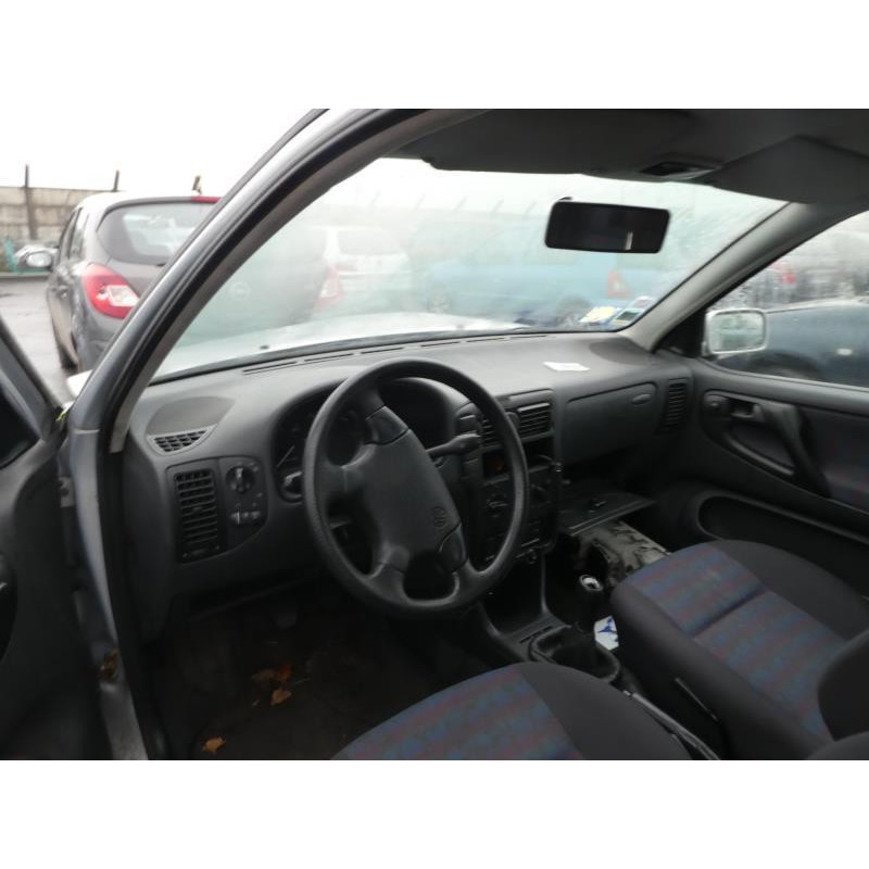 Pretensionneur de ceinture avant gauche VOLKSWAGEN POLO 3 Photo n°6