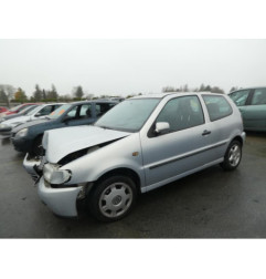 Pretensionneur de ceinture avant gauche VOLKSWAGEN POLO 3