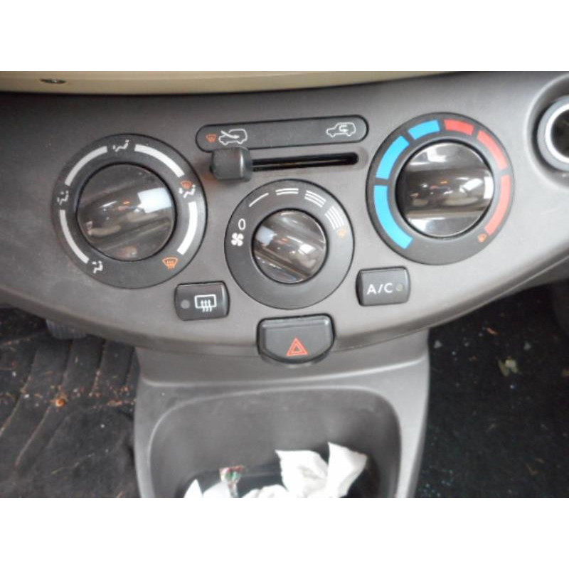 Compresseur clim NISSAN MICRA 3 Photo n°10