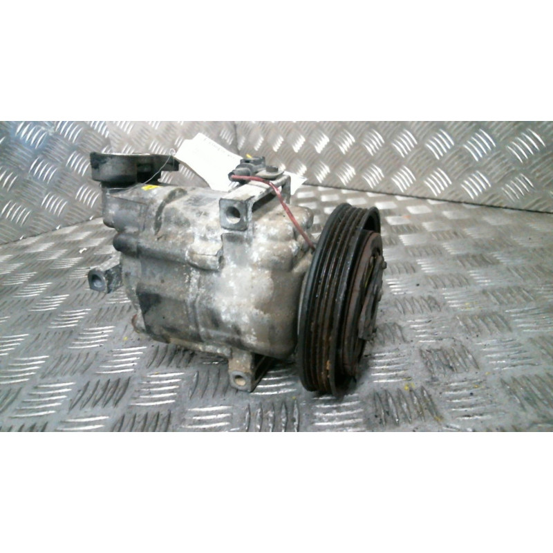 Compresseur clim NISSAN MICRA 3 Photo n°2
