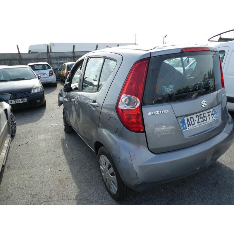 Compresseur clim SUZUKI SPLASH Photo n°7