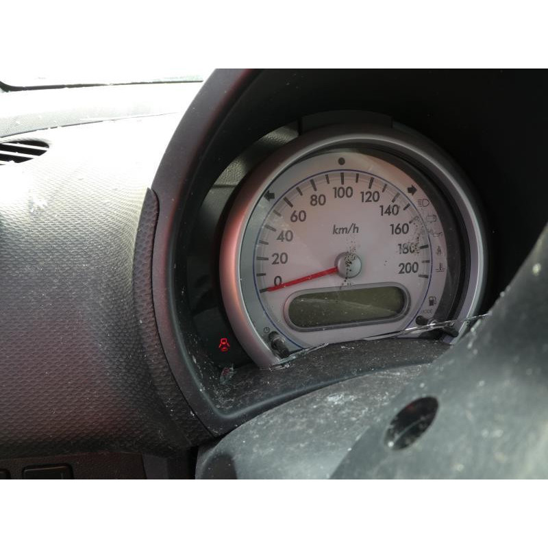 Compresseur clim SUZUKI SPLASH Photo n°9