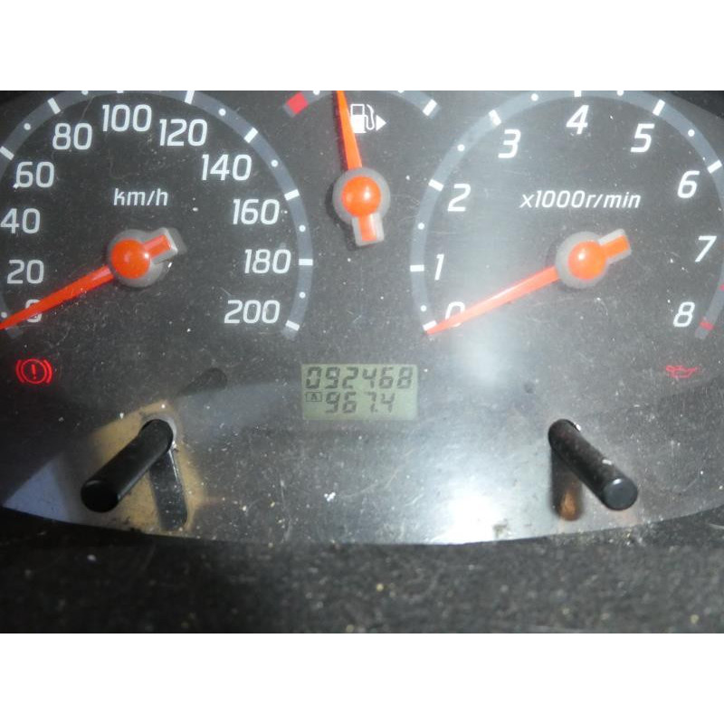Compresseur clim NISSAN MICRA 3 Photo n°4