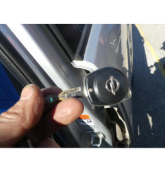 Compresseur clim OPEL AGILA B