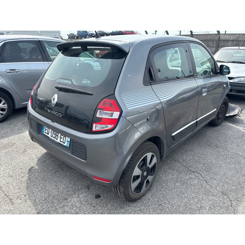 RENAULT TWINGO 3 PHASE 1 1.0i - 12V SCE 70 Photo n°8