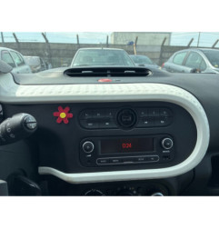 RENAULT TWINGO 3 PHASE 1 1.0i - 12V SCE 70